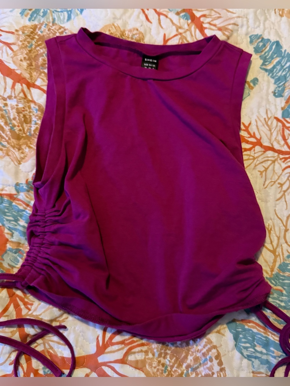 SHEIN Ruched Side Crop Top